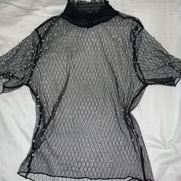 Blouse - Picture 2 of 3